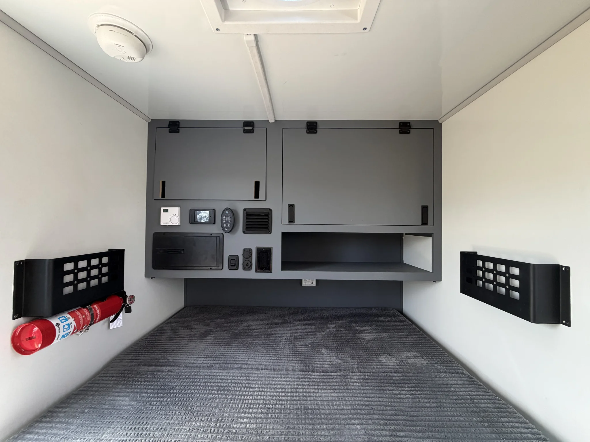 Roch Pro Cabin Cabinetry
